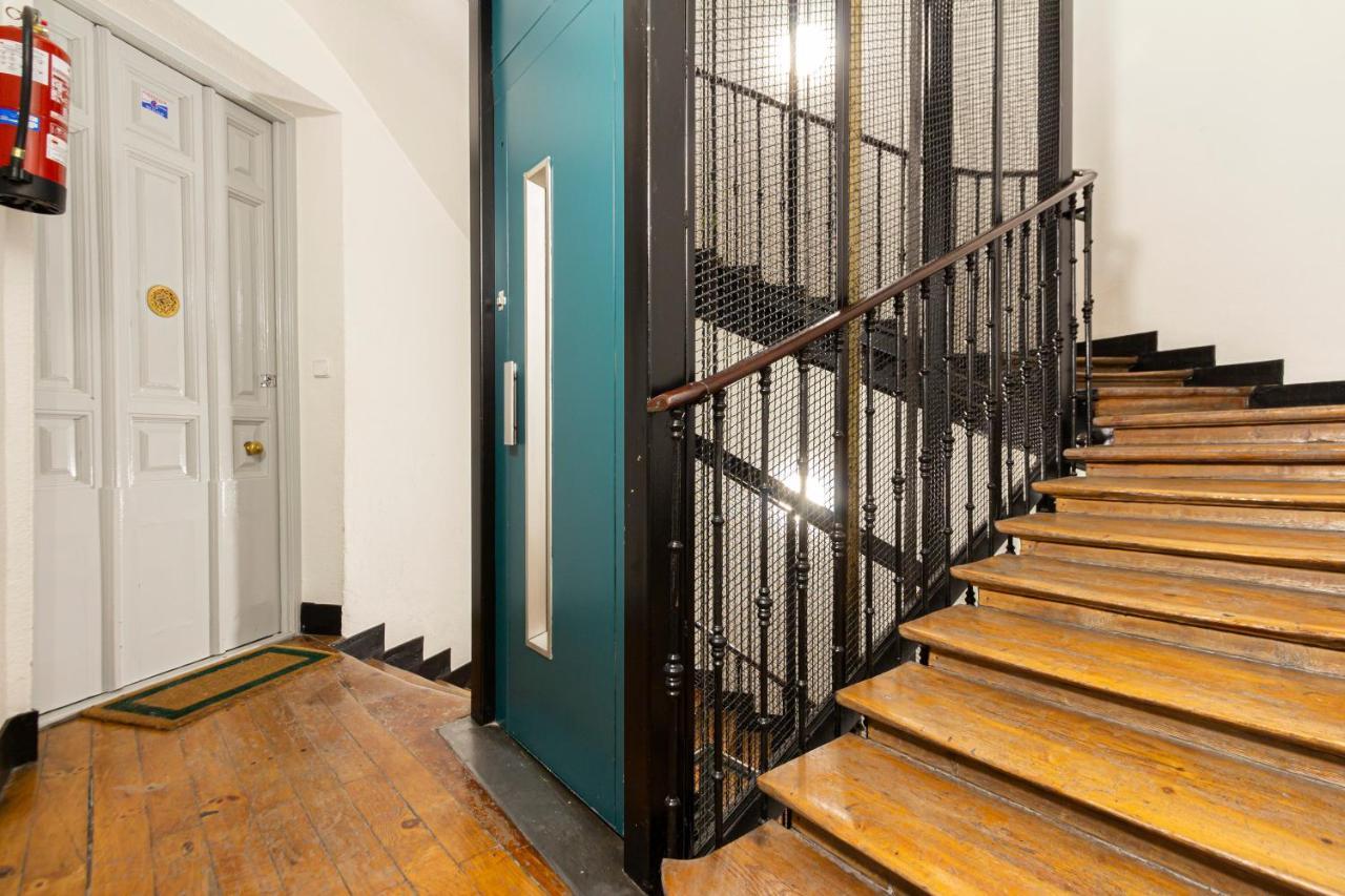 Apa 1256 Apartment Мадрид Екстериор снимка